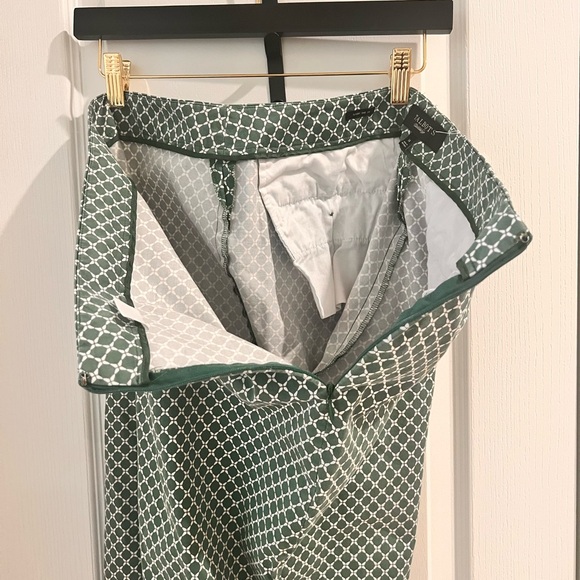 Chico's Green Patterned Pants - Picture 3 of 8